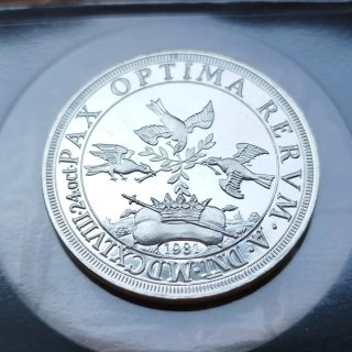 Resplandeciente medalla plata Alemania 1981