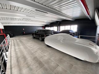 Local comercial en alquiler en Los Naranjos - Las Brisas en Marbella