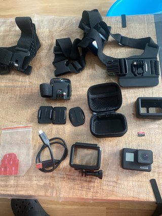 GoPro Hero 7 Black + Accessori