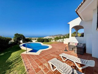 Chalet en venta en Almijara - Capistrano - Cueva de Nerja en Nerja