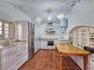 Casa adosada en venta en Ciudad Monumental en Cáceres