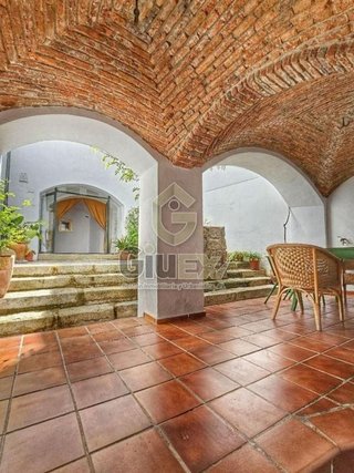 Casa adosada en venta en Ciudad Monumental en Cáceres