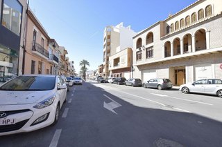 Chalet en venta en Rafelbuñol/Rafelbunyol