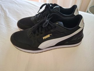 Zapatillas Puma Hombre Negras y Blancas