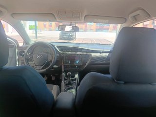 Toyota Auris 2017