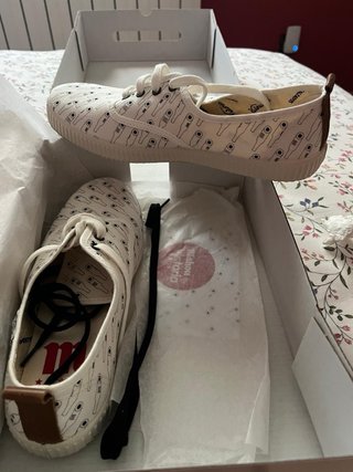 Zapatillas Victoria Blancas Estampadas