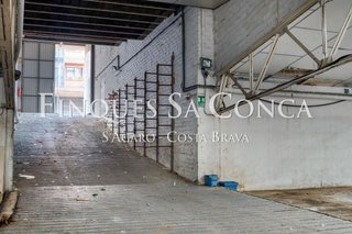 Local comercial en alquiler en Vilartagues i Tueda de Dalt en Sant Feliu de Guíxols