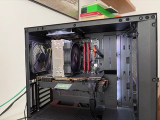 PC Gaming Completo con Monitor y Periféricos
