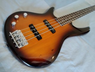 Bajo zurdos Ibanez SoundGear