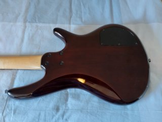 Bajo zurdos Ibanez SoundGear