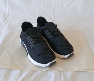 Zapatillas Deportivas Knit Negras - Tipo Calcetín