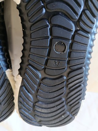Zapatillas Deportivas Knit Negras - Tipo Calcetín