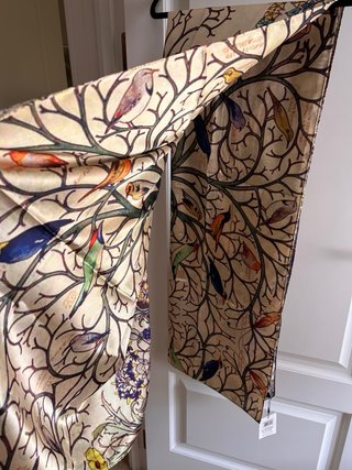 Pashmina con estampado floral y botánico