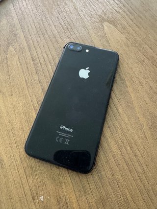 iPhone 8 Plus