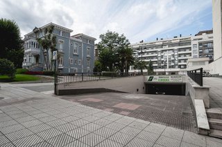 Garaje en alquiler en Zona Teatro Campoamor en Oviedo
