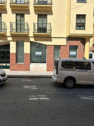 Local comercial en alquiler en Centro en Huelva