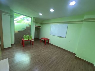 Local comercial en alquiler en Puerto - Plaza de Toros en Estepona