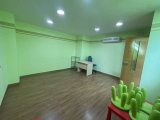 Local comercial en alquiler en Puerto - Plaza de Toros en Estepona