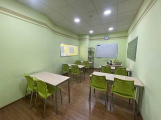 Local comercial en alquiler en Puerto - Plaza de Toros en Estepona