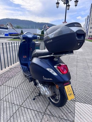 Vespa Primavera 50 Azul