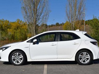 Toyota Corolla 2.0 180H STYLE ECVT