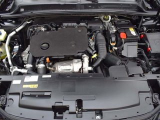Peugeot 508 Business Line BlueHDi 96kW SS 6vel MAN