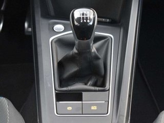 Volkswagen Golf Life 1.5 TSI 96kW 130CV