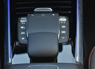 Mercedes GLA GLA 250e