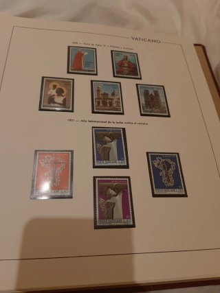 Álbum de sellos Vaticano Edifil