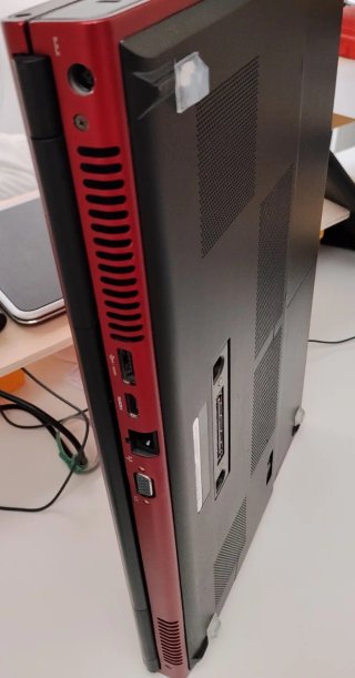 Dell Precision M6800 Rojo Fenix 17" Tactil