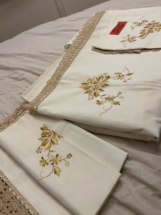 Lenzuiolo sopra matrimoniale ricamato 226x286