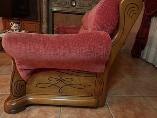 Sofá y 2 sillones de tela y madera