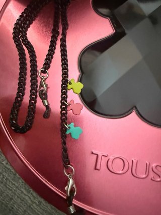 Cadena para gafas Tous negra con ositos