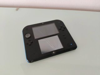Nintendo 2DS Blu - Schermi rotti danneggiati