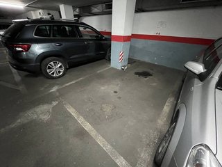 Garaje en venta en Centre en Hospitalet de Llobregat, L´