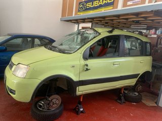 FIAT PANDA 4x4 1.3 diesel  2007 con golpe