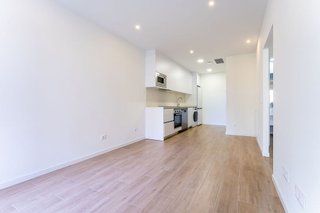 Piso en alquiler en Salvador en Madrid