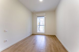 Piso en alquiler en Salvador en Madrid