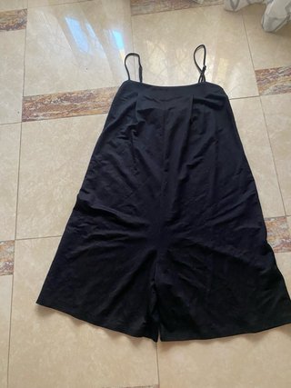 Mono negro Zara tirantes
