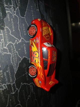 Coche de juguete Cars Rayo McQueen