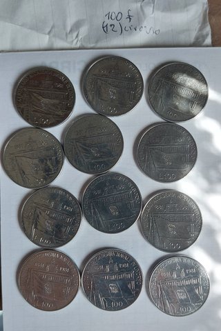 Lotto 2 Monete Lire 100 e 200 Carabinieri