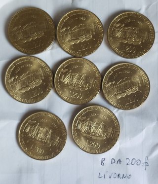 Lotto 2 Monete Lire 100 e 200 Carabinieri