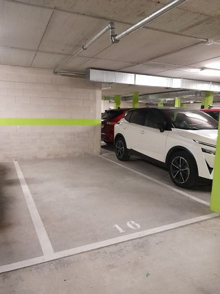 Garaje en venta en Salburua en Vitoria-Gasteiz
