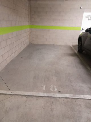 Garaje en venta en Salburua en Vitoria-Gasteiz