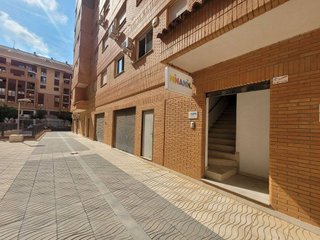 Oficina en venta en Piscinas en Villarreal
