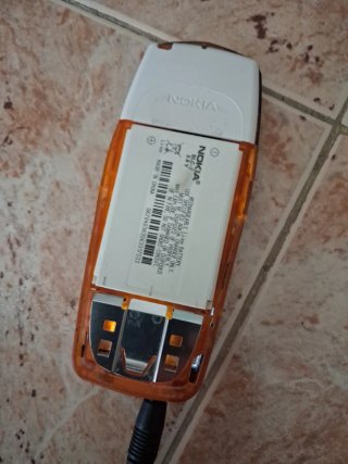 Teléfono Móvil Nokia 3510i Antiguo