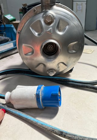 Bomba centrífuga motor eléctrico EBARA CMA0.75M
