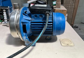 Bomba centrífuga motor eléctrico EBARA CMA0.75M