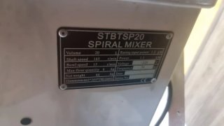 Amasadora Espiral Profesional STBTSP20