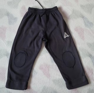 Chaqueta y pantalón uniforme Agora School